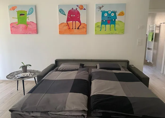 Appartement Neu, Zentral, Sonnig, Garage Inklusive