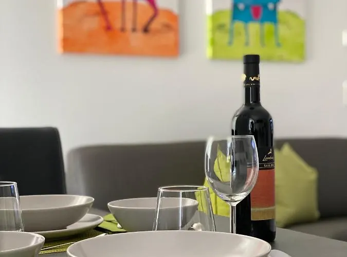 公寓 Neu, Zentral, Sonnig, Garage Inklusive